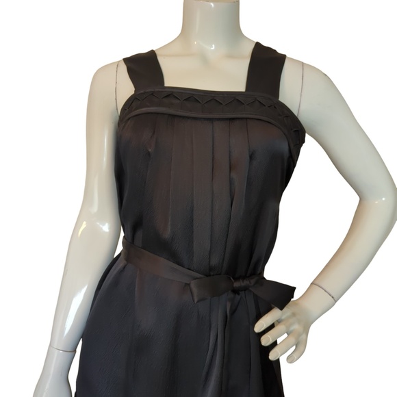 Banana Republic Black Silk Belted Pleated Sleeveless Mini Dress NWT - Picture 3 of 13